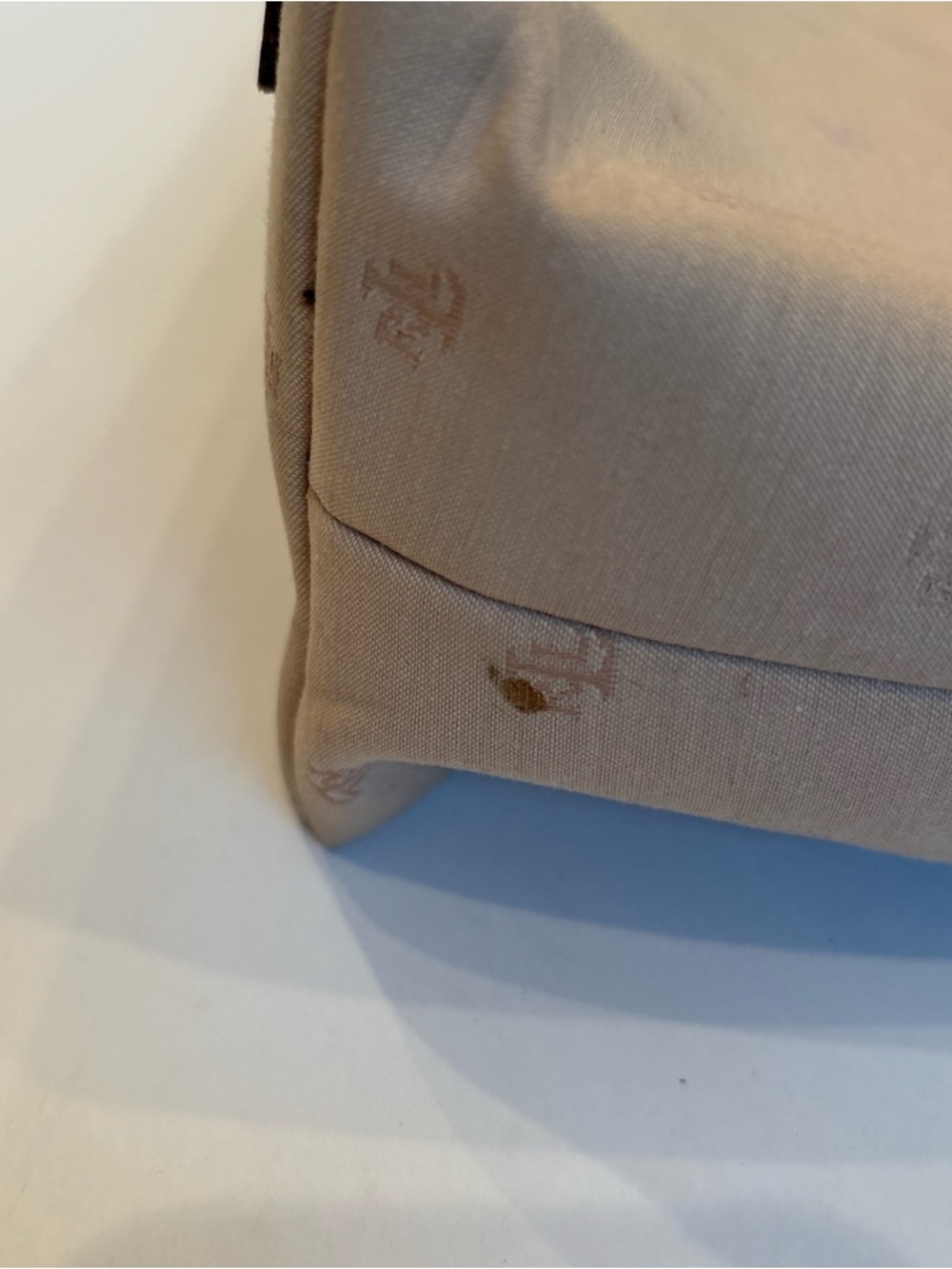 Ralph Lauren Cream Canvas Tote with Brown Leather Trim/inside is excellent - Picture 9 of 12